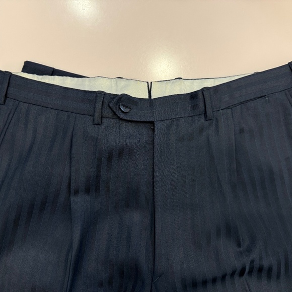 BRIONI Men's Suit, Size 53R - Picture 12 of 14